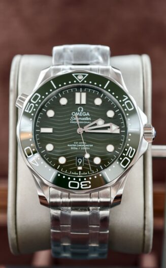 Seamaster 300m 42mm Green Dial VSF VS8800
