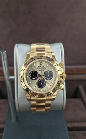 Daytona 126508 Weighted VSF YG Dial Black Sub-Dial Oyster Bracelet DD4131