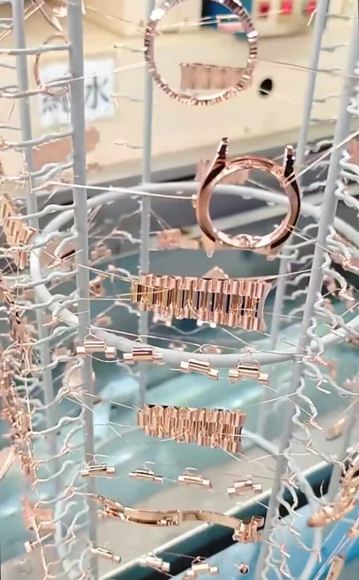 暴风截图202581316844921